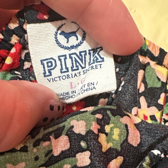 Victoria Secret One Piece Romper size large - Picture 2 of 6